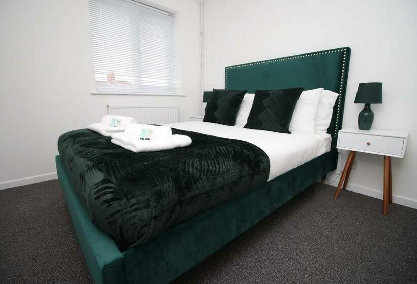 2bedroom Home With Free Parking, Wi Fi And Patio