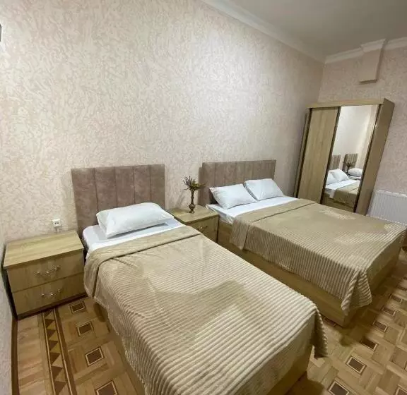پانسیون Darbas Guest House