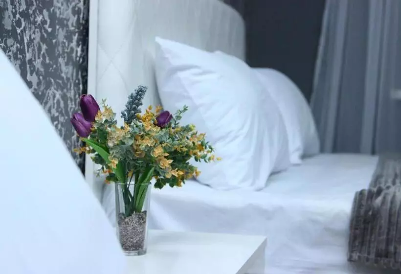 پانسیون Darbas Guest House