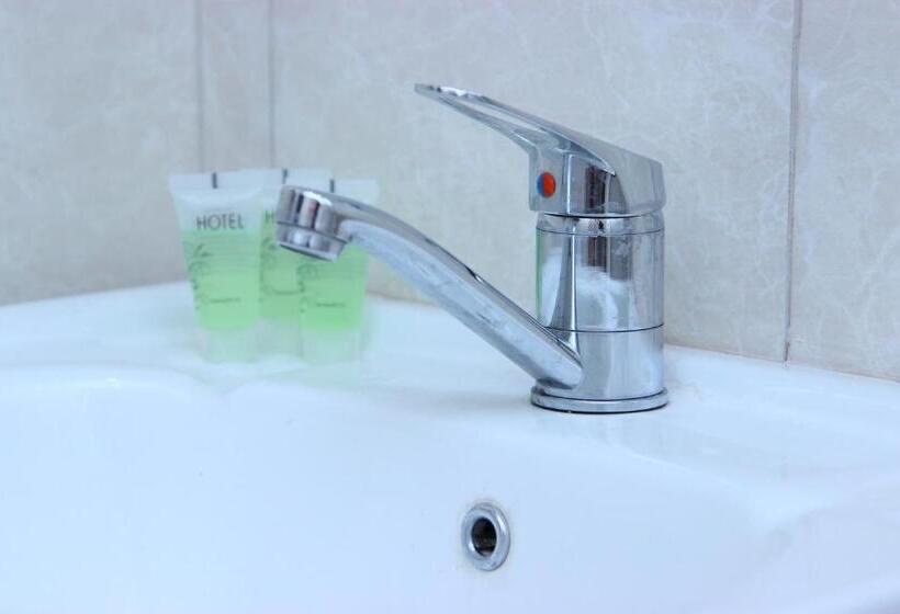 پانسیون Darbas Guest House