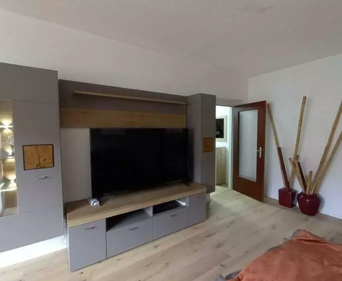 Riccis 47m2 Bamboo Flat