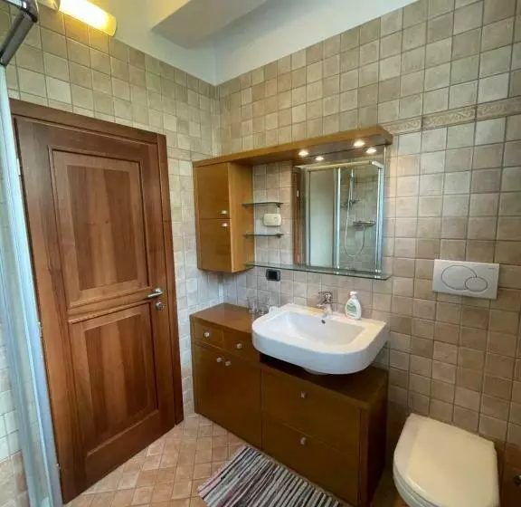 Terraced House With Garden In Dongo   Larihome A13