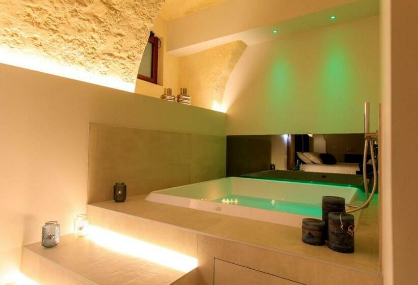 膳宿费 Iris Luxury Suite