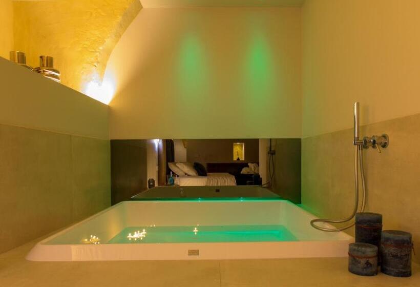 膳宿费 Iris Luxury Suite