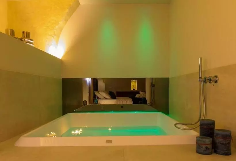 ペンション Iris Luxury Suite