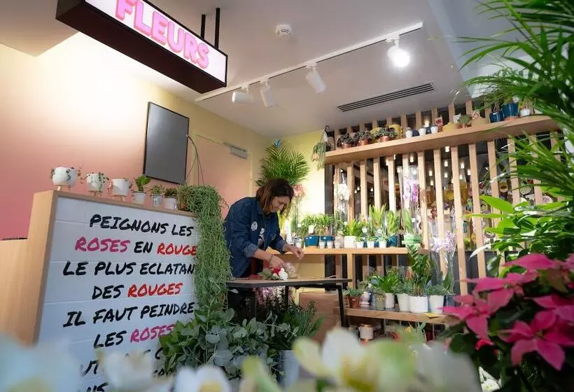 ホテル Rockypop Grenoble