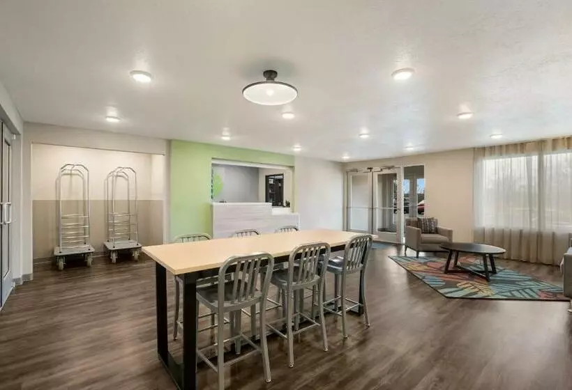 Hotelli Woodspring Suites South Brunswick   Princeton