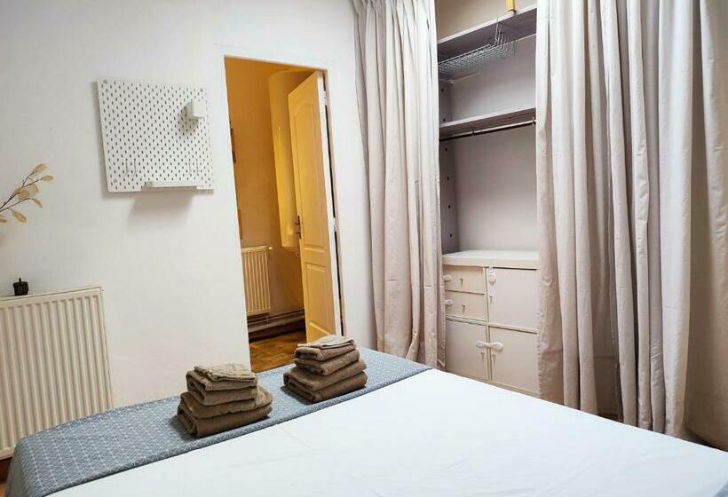 La Maison De Lavagne