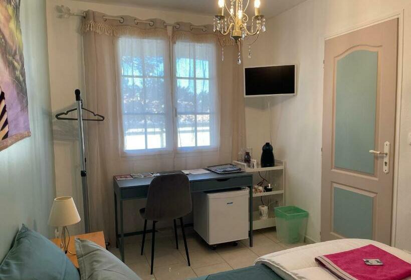 Le Mas Des Collines 2 Personnes