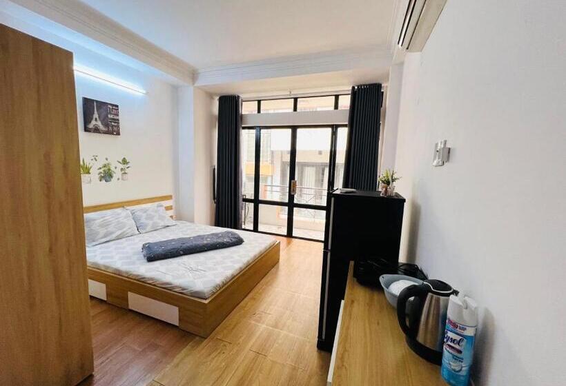 Ff Homestay Layla House