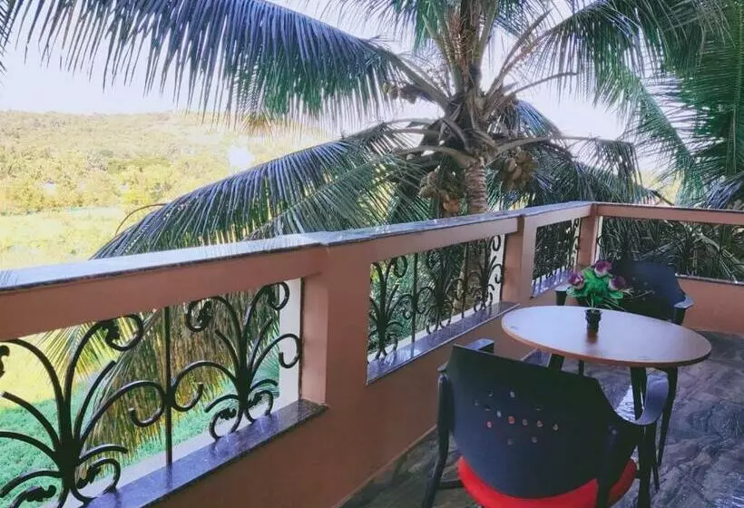 ペンション The Narrow Way Edward Guest House