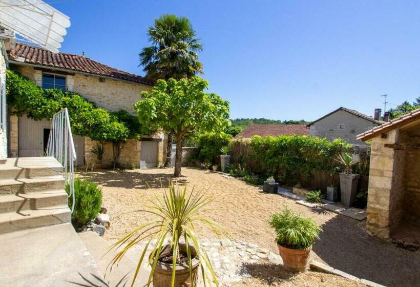 Maison Indépendante Avec Jardin, Proche De Brantôme – Tout équipé, 5 Chambres, Charme Périgourdin