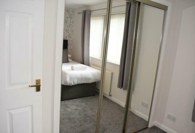 Kelpies Serviced Apartments  Mclaughlan