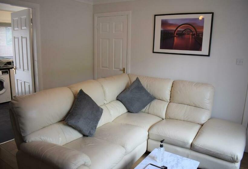 Kelpies Serviced Apartments  Mclaughlan