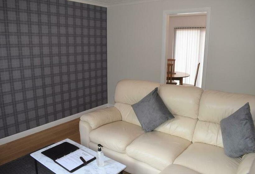 Kelpies Serviced Apartments  Mclaughlan