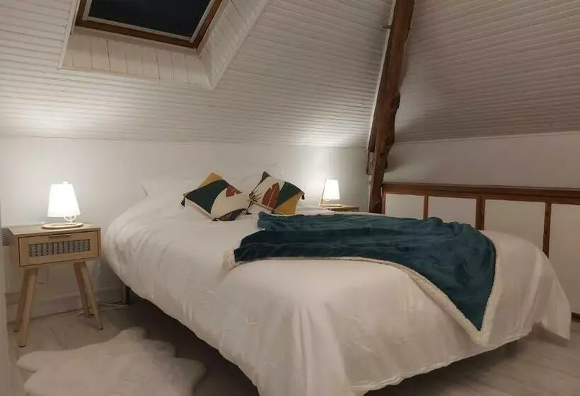 Le Marché Cosy à Vernon Giverny   Claude Monet   Downtown