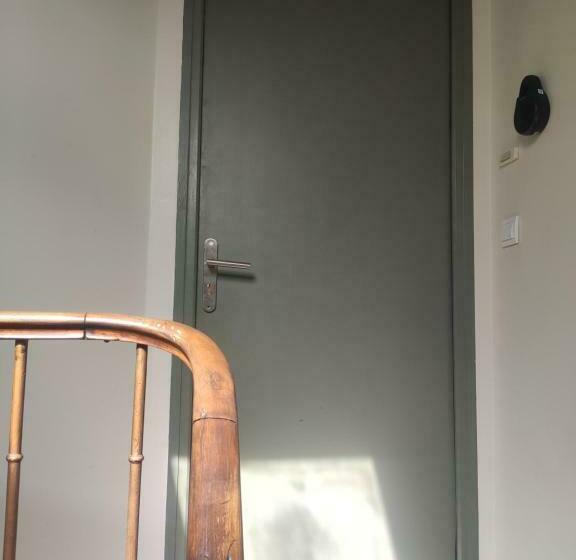 Le Marché Cosy à Vernon Giverny   Claude Monet   Downtown