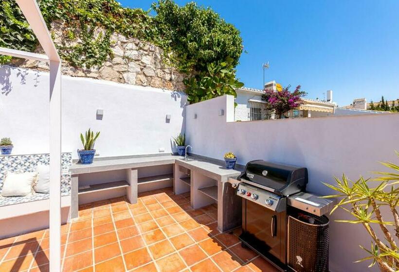 New Charming House 150 Meters From The Beach