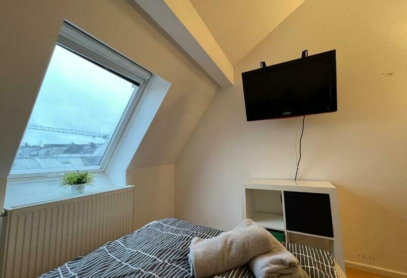 Pensão Simplex Apartments Am Ludwigsplatz