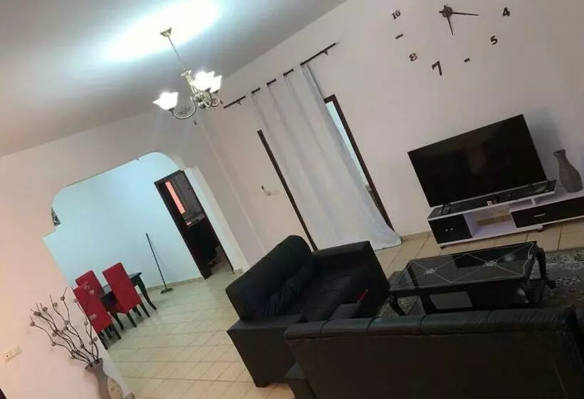 Appartement Meublé 2 Et 3 Chambres Avec Groupe électrogène à Makèpè