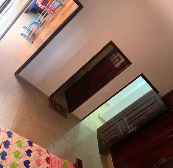 Appartement Meublé 2 Et 3 Chambres Avec Groupe électrogène à Makèpè