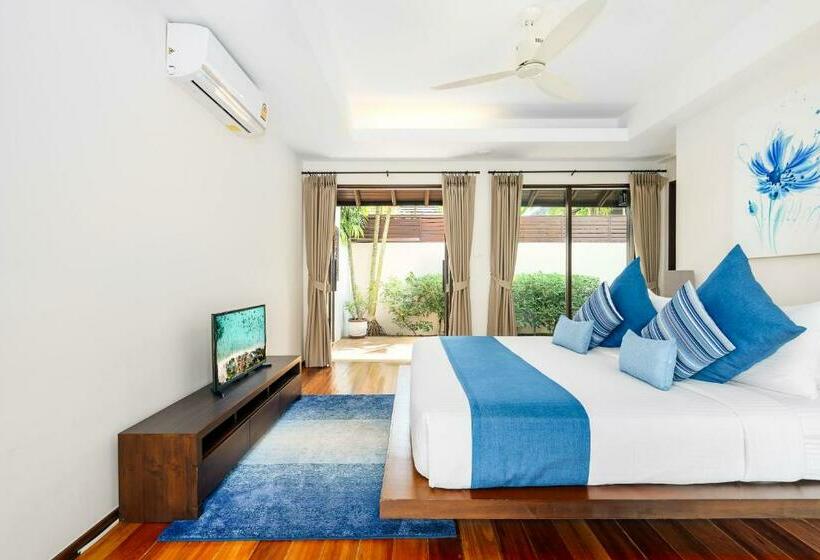 Bacaya Beachfront Villa