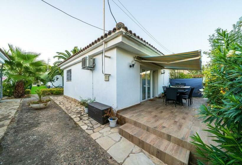 Colibri Resort In Cambrils