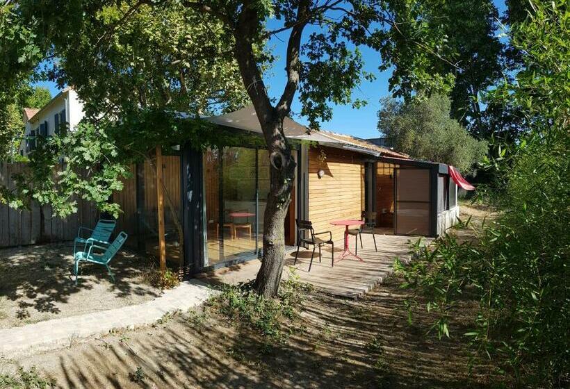 Le Mazet Des Amants, Cabane En Bois Avec Jacuzzi Privatif