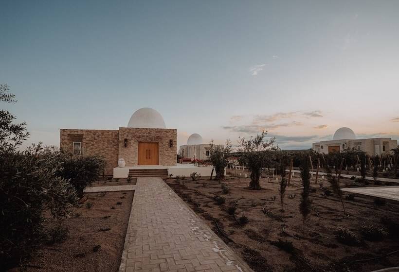 בית מלון כפרי Chozos Resort