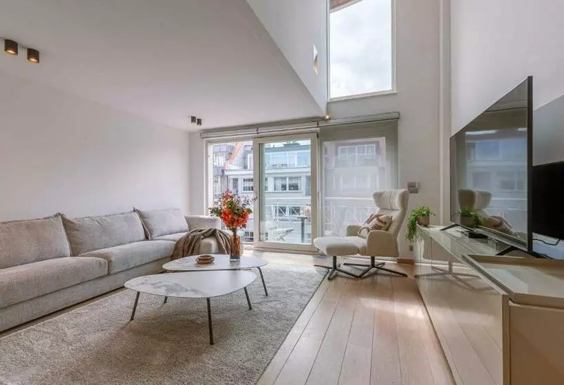 Lovely And Spacious Apartment On Top Location In Knokke