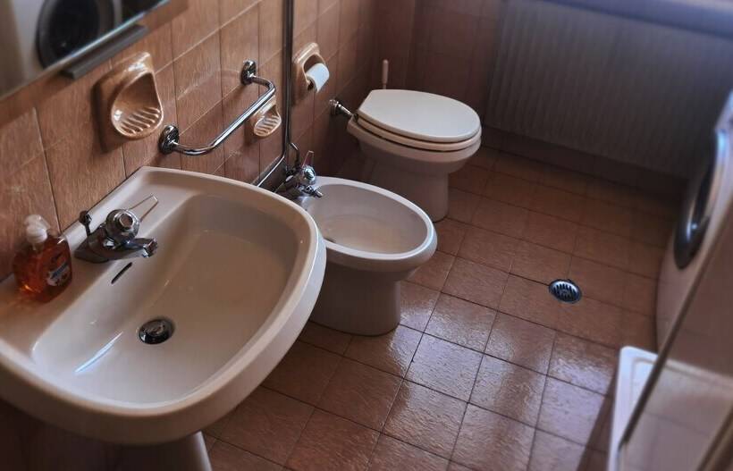 פנסיון Angela Home   Rooms