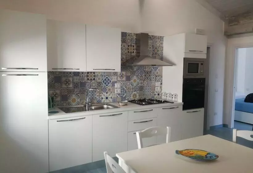 The Home Of Athena Paestum