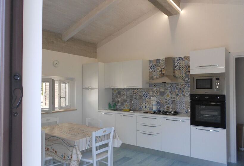 The Home Of Athena Paestum