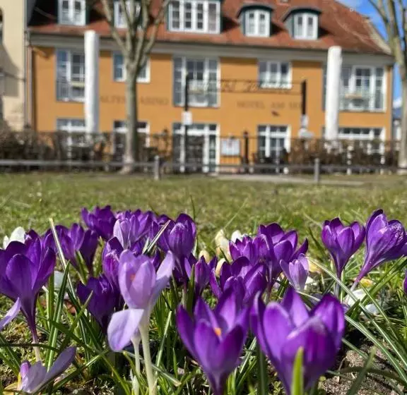 Altes Kasino Hotel Am See