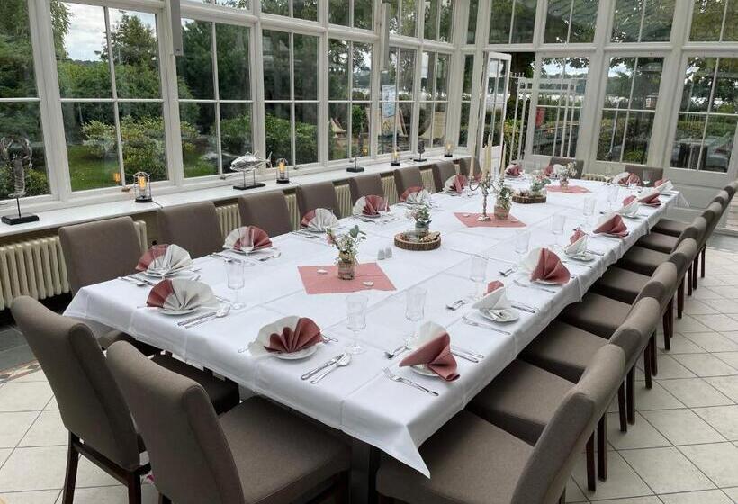 Altes Kasino Hotel Am See