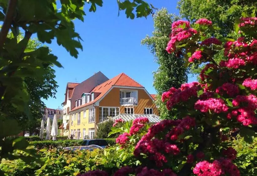 Altes Kasino Hotel Am See