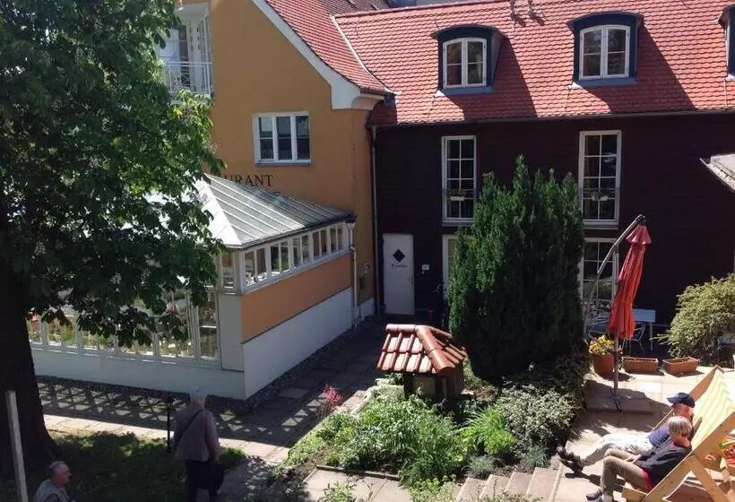 Altes Kasino Hotel Am See