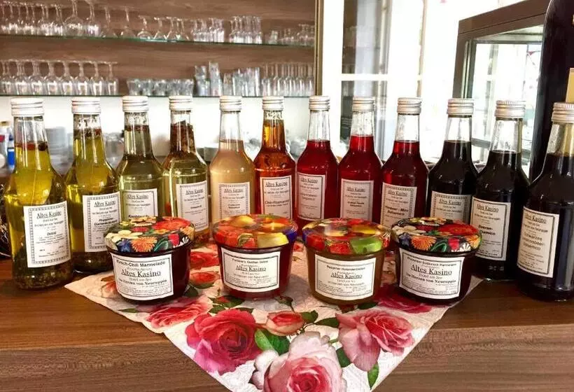 Altes Kasino Hotel Am See