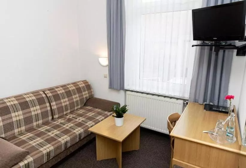 فندق Albena Garni