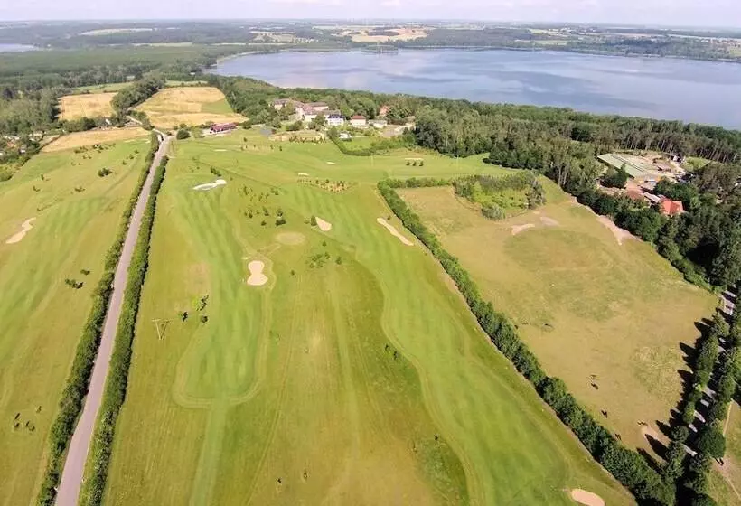 בית מלון כפרי Bornmühle