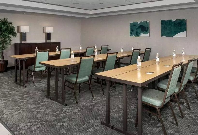 هتل Courtyard By Marriott Ocean City Oceanfront