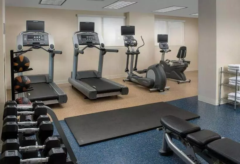 هتل Courtyard By Marriott Ocean City Oceanfront