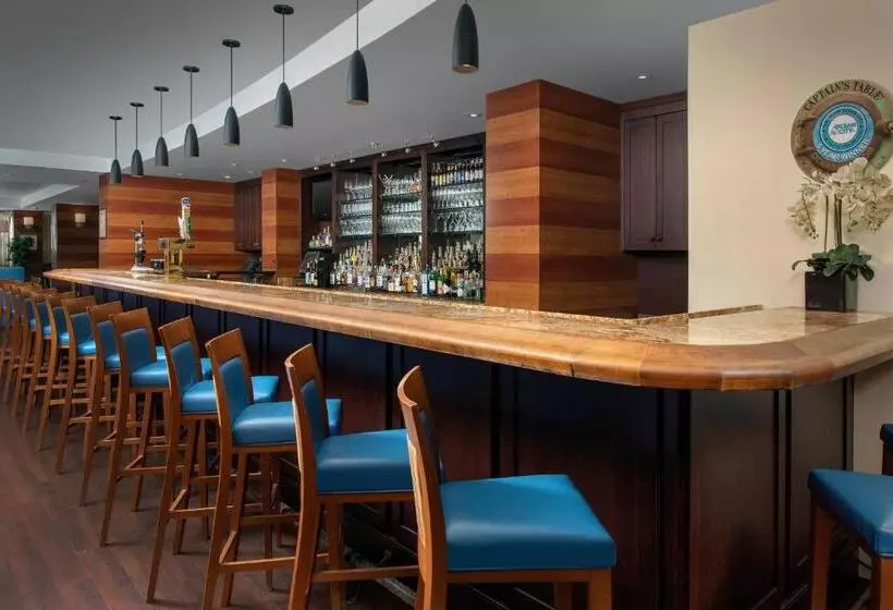 هتل Courtyard By Marriott Ocean City Oceanfront