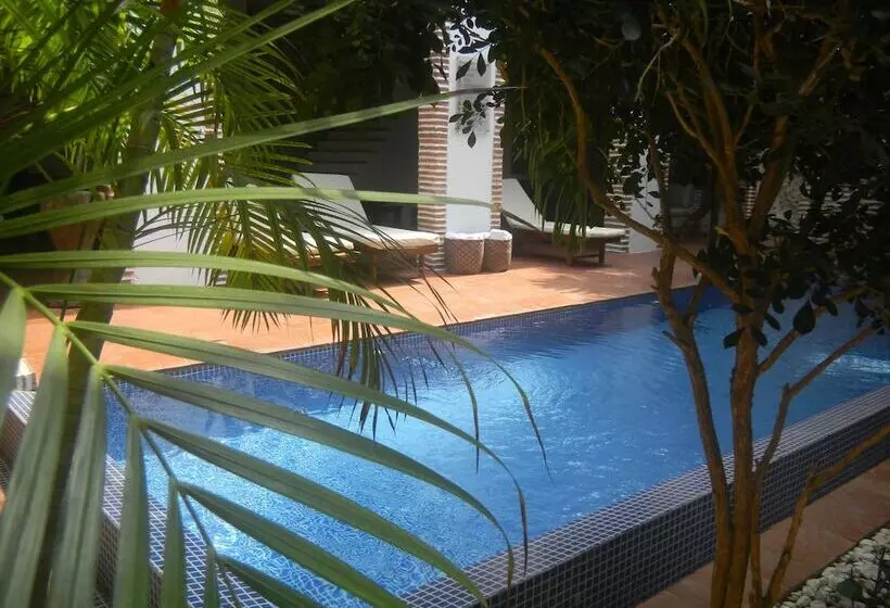 هتل El Candil De Los Santos