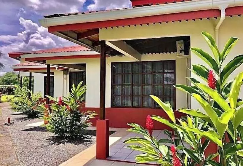 هتل Jardines Arenal