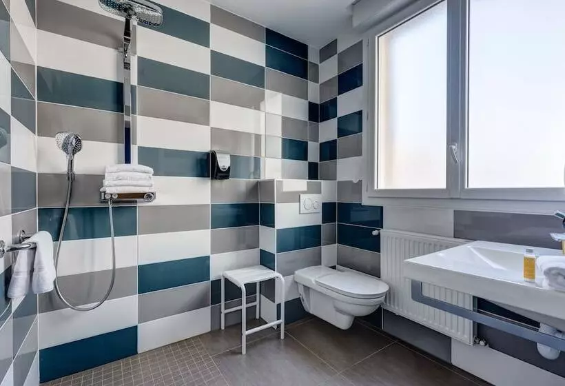 هتل Le Paris Brest