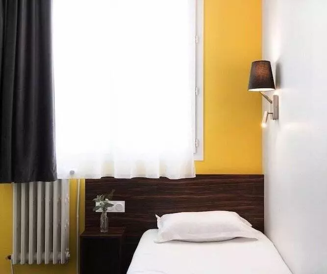 هتل Le Paris Brest