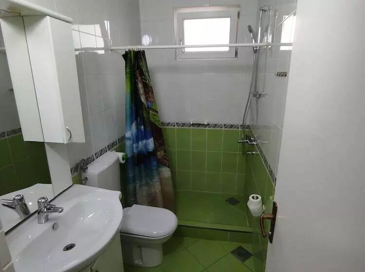 هتل Villa Anja