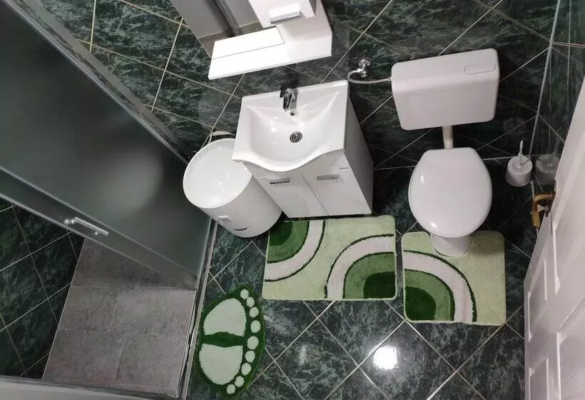 هتل Villa Anja