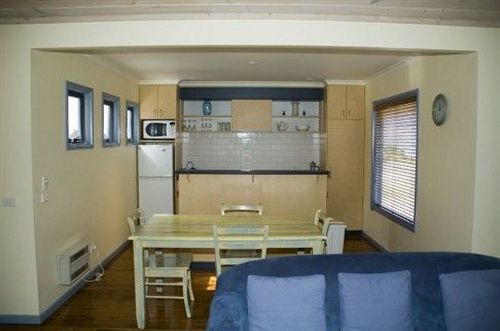 בית מלון כפרי Rayville Boat Houses